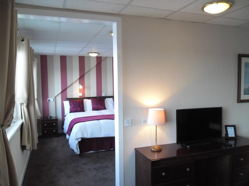 Hotel The Bayview Rothesay Habitación foto